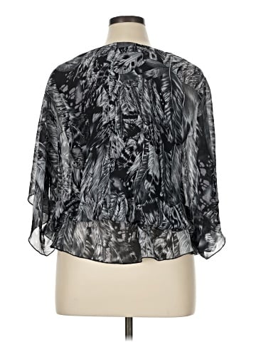 Lilly Lou 3/4 Sleeve Blouse (view 2)