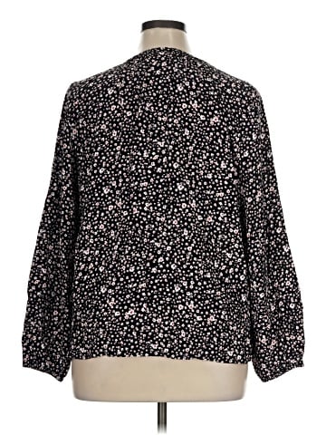 On 34th 3/4 Sleeve Blouse (view 2)