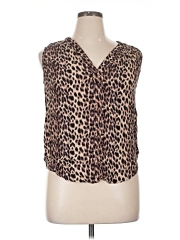 41Hawthorn Sleeveless Blouse (view 1)