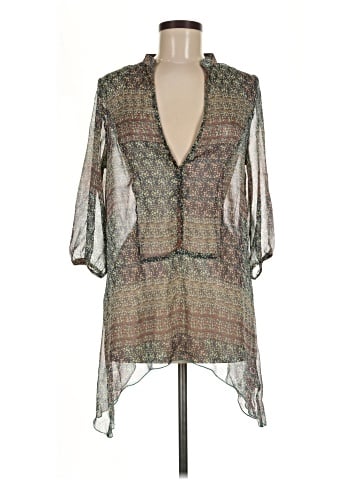Quintessential 3/4 Sleeve Blouse (view 1)