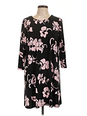 Tori Richard Casual Dress (view 1)