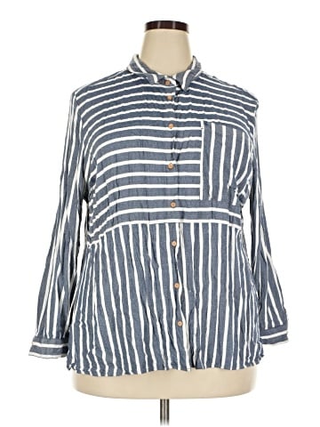 Lee Long Sleeve Button-Down Shirt (view 1)
