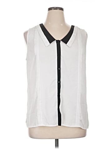 41Hawthorn Sleeveless Blouse (view 1)