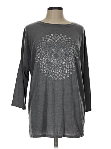 Julia 3/4 Sleeve T-Shirt (view 1)