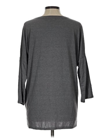 Julia 3/4 Sleeve T-Shirt (view 2)