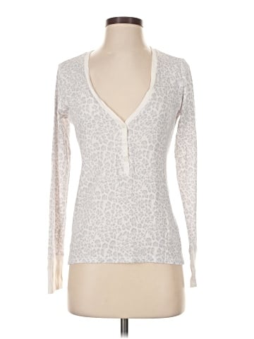Victoria's Secret Long Sleeve T-Shirt (view 1)