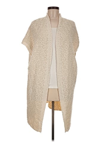 Look Poncho (view 1)