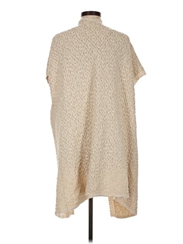 Look Poncho (view 2)