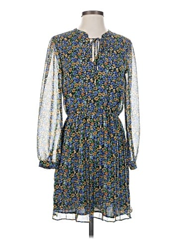 Skies Are Blue Casual Dress (view 1)