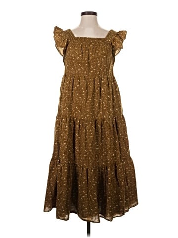 Madewell Ruffle-Sleeve Tiered Midi Dress in Daisy Stitch (view 1)