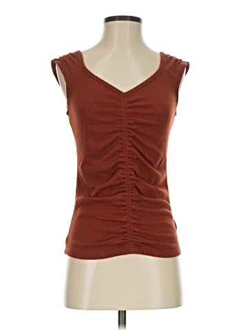Gap Sleeveless T-Shirt (view 1)