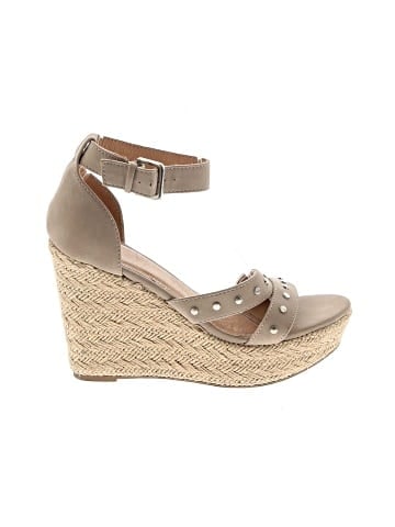 REPORT Wedges (view 1)