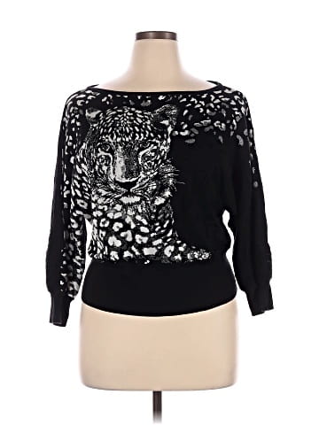 St. John Pullover Sweater (view 1)