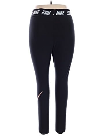 Nike Active Pants (view 2)