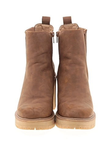 DV by Dolce Vita Ankle Boots (view 2)
