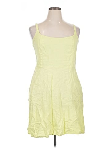 Old Navy Cocktail Dress (view 1)