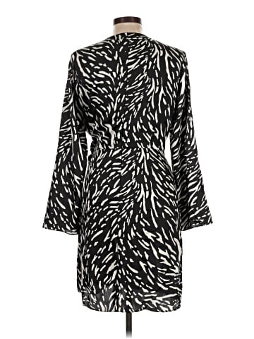 Donna Morgan Casual Dress (view 2)