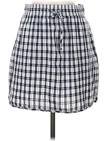 Madewell Curved-Hem Mini Skirt in Plaid (view 1)
