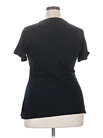 Universal Thread Short Sleeve T-Shirt (view 2)
