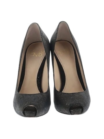 Joan & David Heels (view 2)