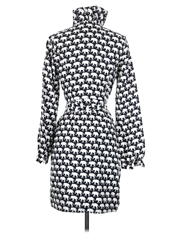 Elizabeth McKay Casual Dress (view 2)