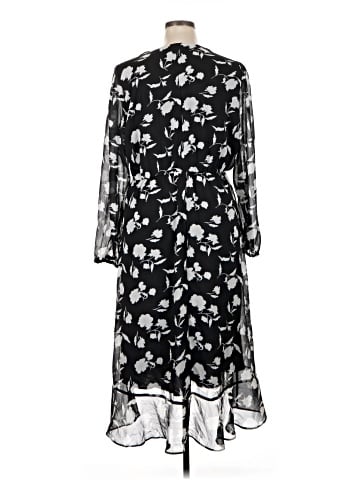 Banana Republic Factory Store Casual Dress (view 2)