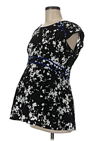Motherhood Sleeveless Top (view 1)
