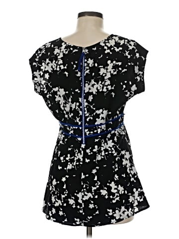 Motherhood Sleeveless Top (view 2)