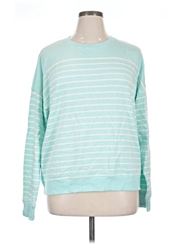 Vineyard Vines Pullover Sweater (view 1)