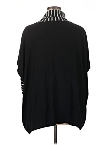 MING WANG Poncho (view 2)