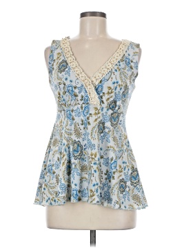 Simply Irresistible Sleeveless Blouse