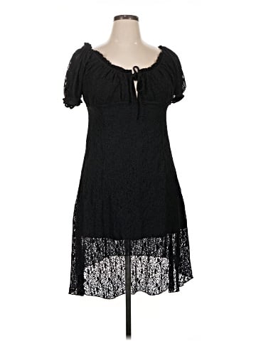 No Boundaries Casual Dress (view 1)