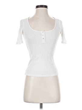 Vince. Short Sleeve T-Shirt (view 1)