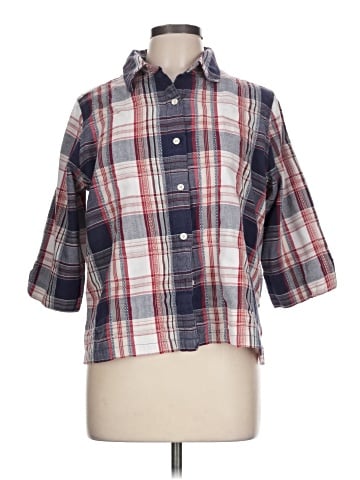 North Crest 3/4 Sleeve Button-Down Shirt (view 1)