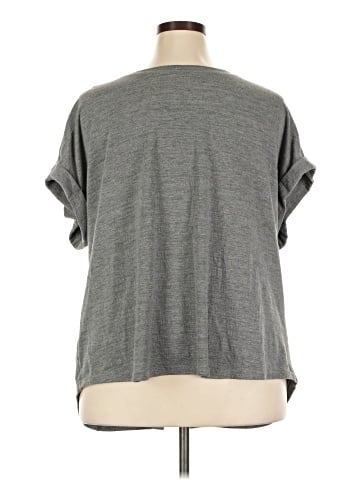Jane and Delancey Short Sleeve Top (view 2)