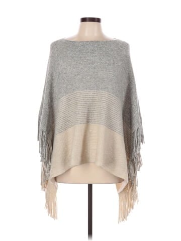 Hayden Poncho (view 1)