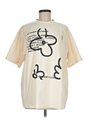 DAZY Short Sleeve T-Shirt (view 1)