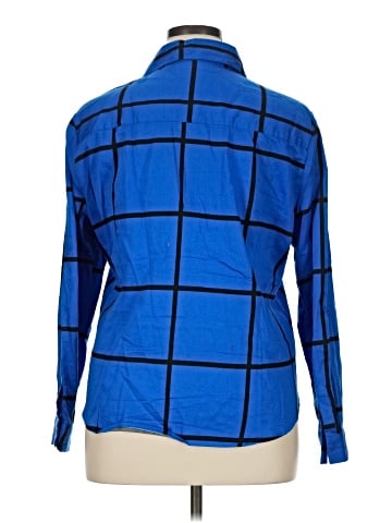 New York & Company Long Sleeve Button-Down Shirt (view 2)
