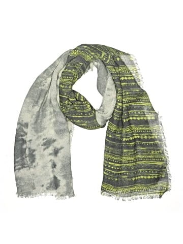 Hinge Scarf (view 1)