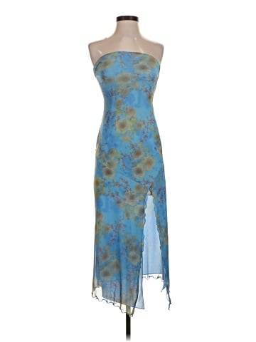Urban Outfitters Cocktail Dress (view 1)