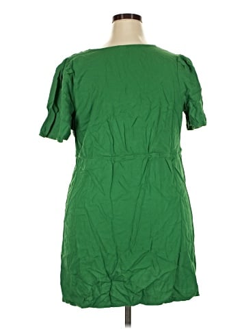 Old Navy Casual Dress (view 2)