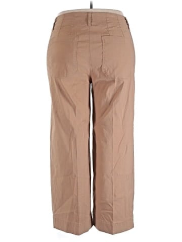 Maeve Khakis (view 2)