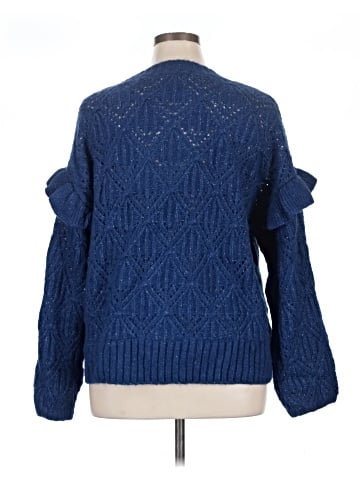 Old Navy Pullover Sweater (view 2)
