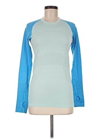 Lululemon Athletica Long Sleeve T-Shirt (view 1)