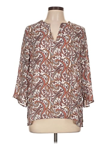 Violet & Claire 3/4 Sleeve Blouse (view 1)