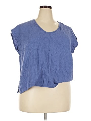 Three Dots Short Sleeve Top (view 1)