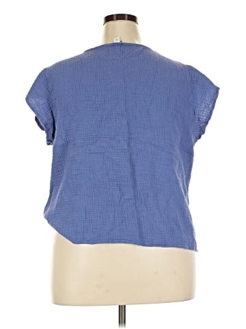 Three Dots Short Sleeve Top (view 2)