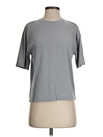 Abercrombie & Fitch Short Sleeve T-Shirt (view 1)