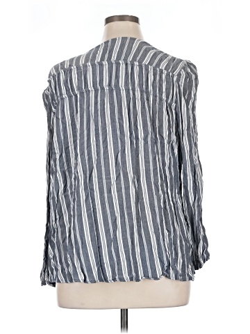 Old Navy 3/4 Sleeve Blouse (view 2)
