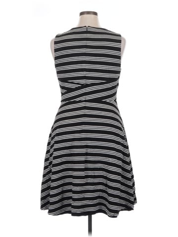 Lark & Ro Casual Dress (view 2)